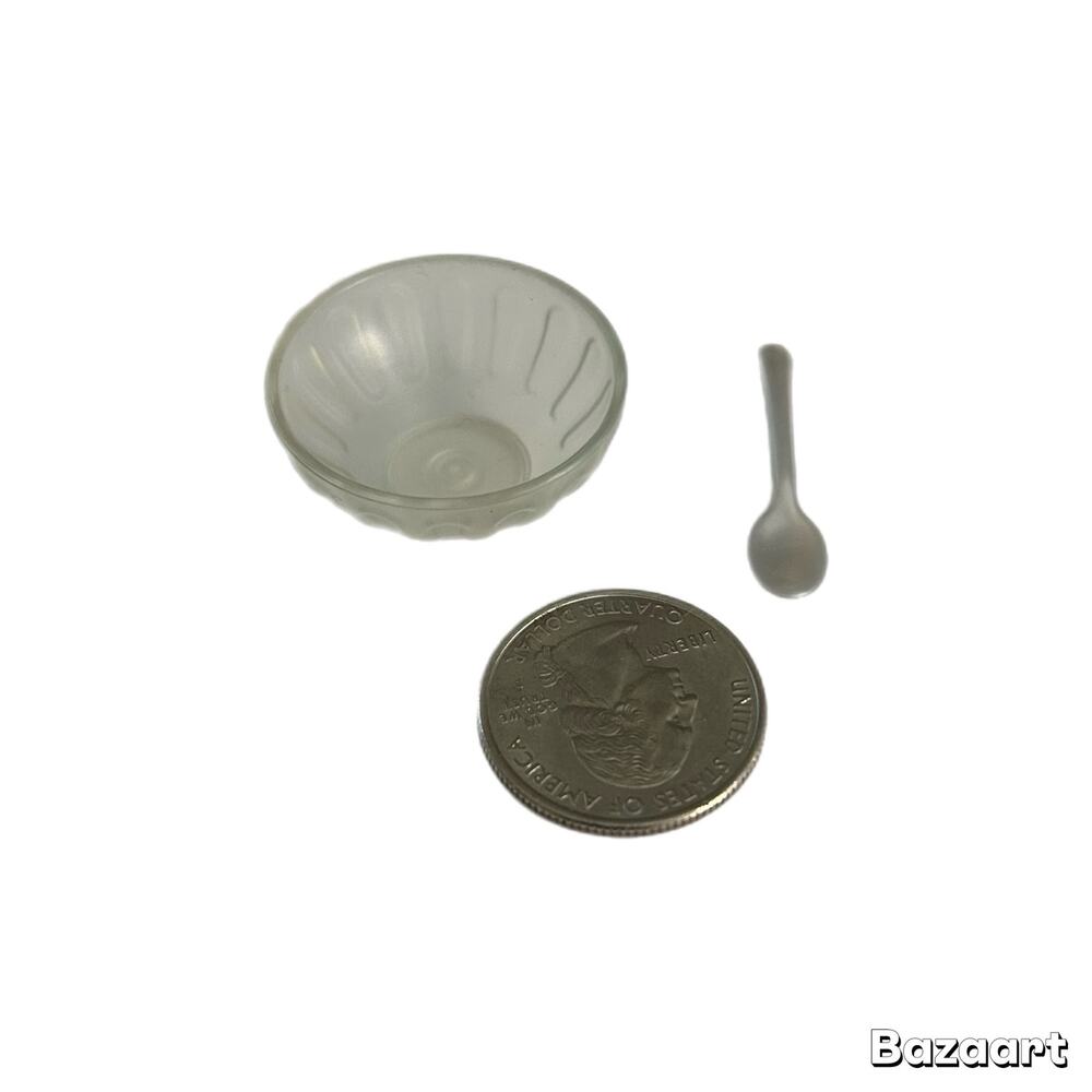 Miniverse Make It Mini Mini Clear Bowl with Spoon New